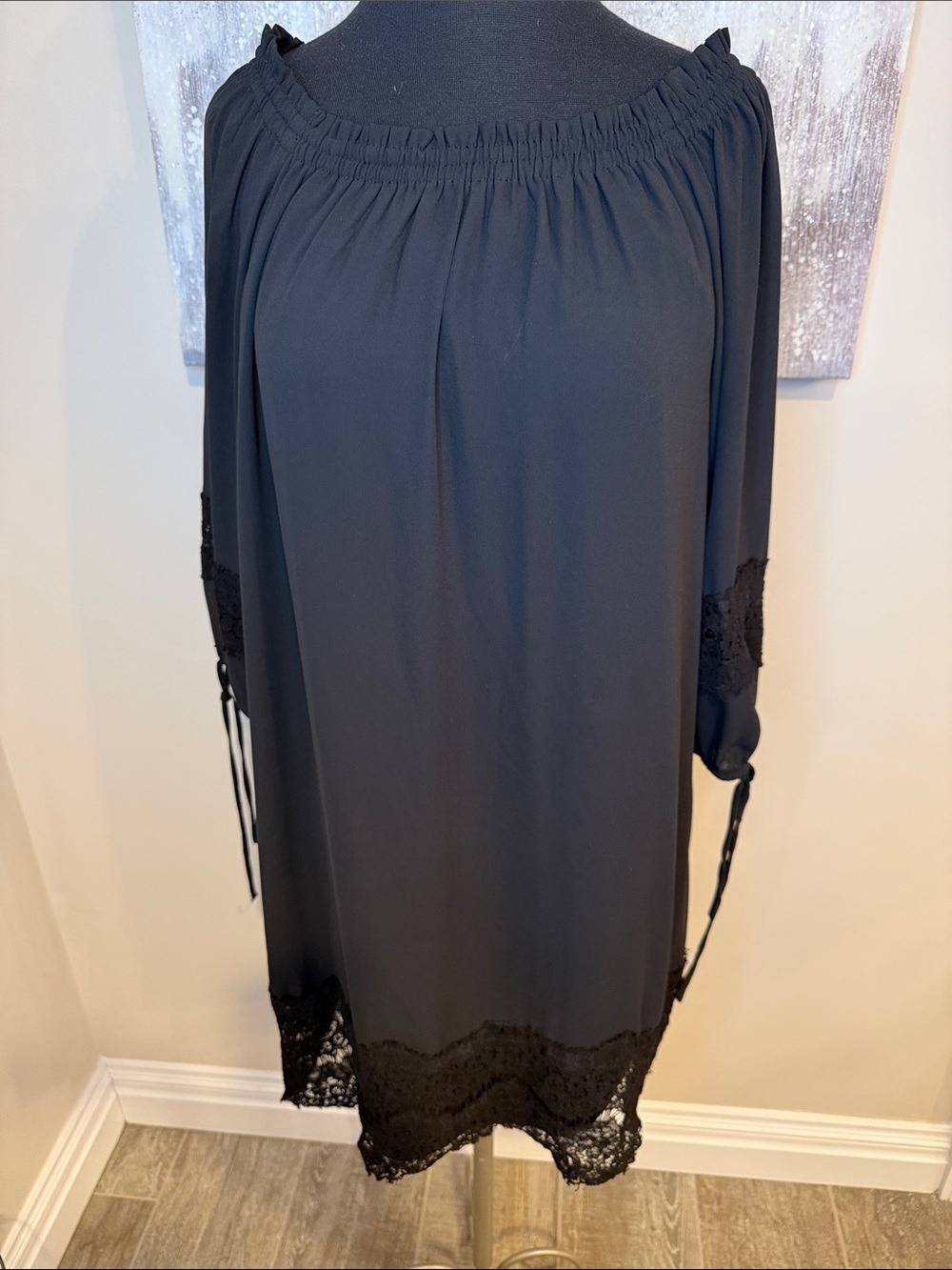 Ann Taylor Loft Black Off-Shoulder Lace Trim Dress size medium